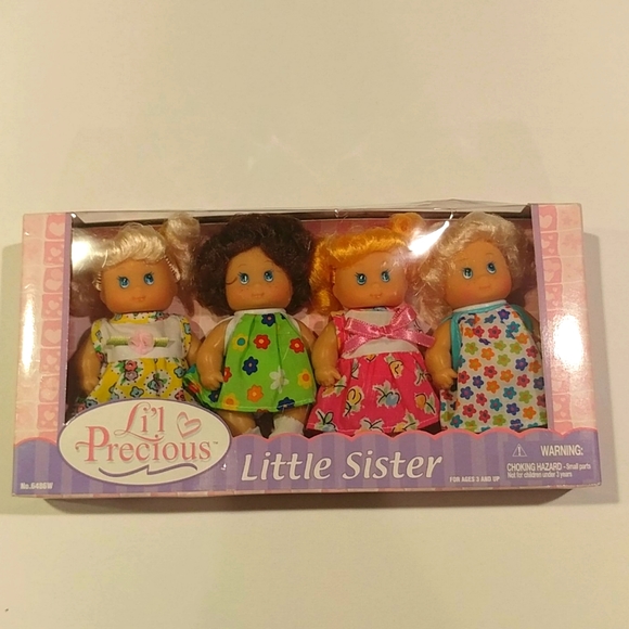 NWT Vintage Lil Precious Little Sister 4 Dolls